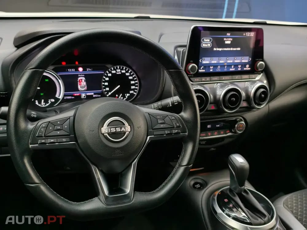 Nissan Juke 1.6 Hybrid N-Design Black