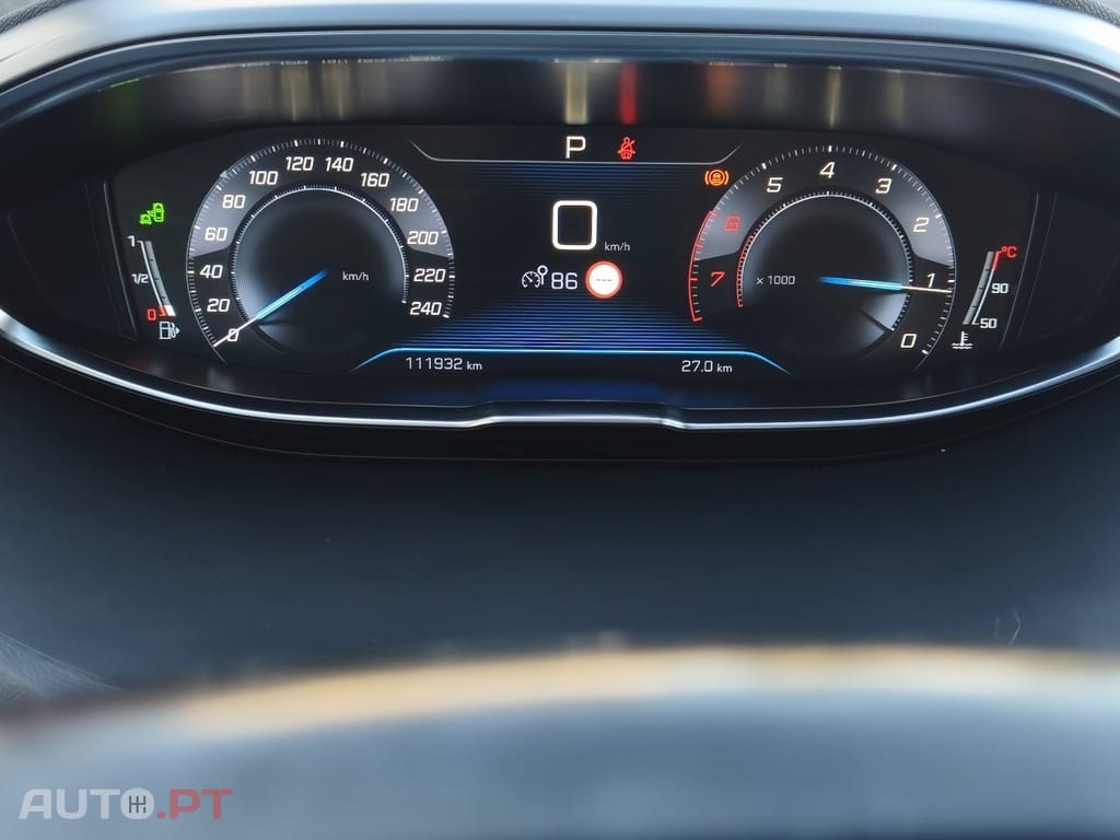 Peugeot 5008 1.2 PureTech Allure Pack EAT8