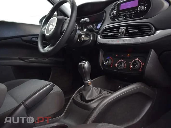 Fiat Tipo 1.3 M-Jet Street