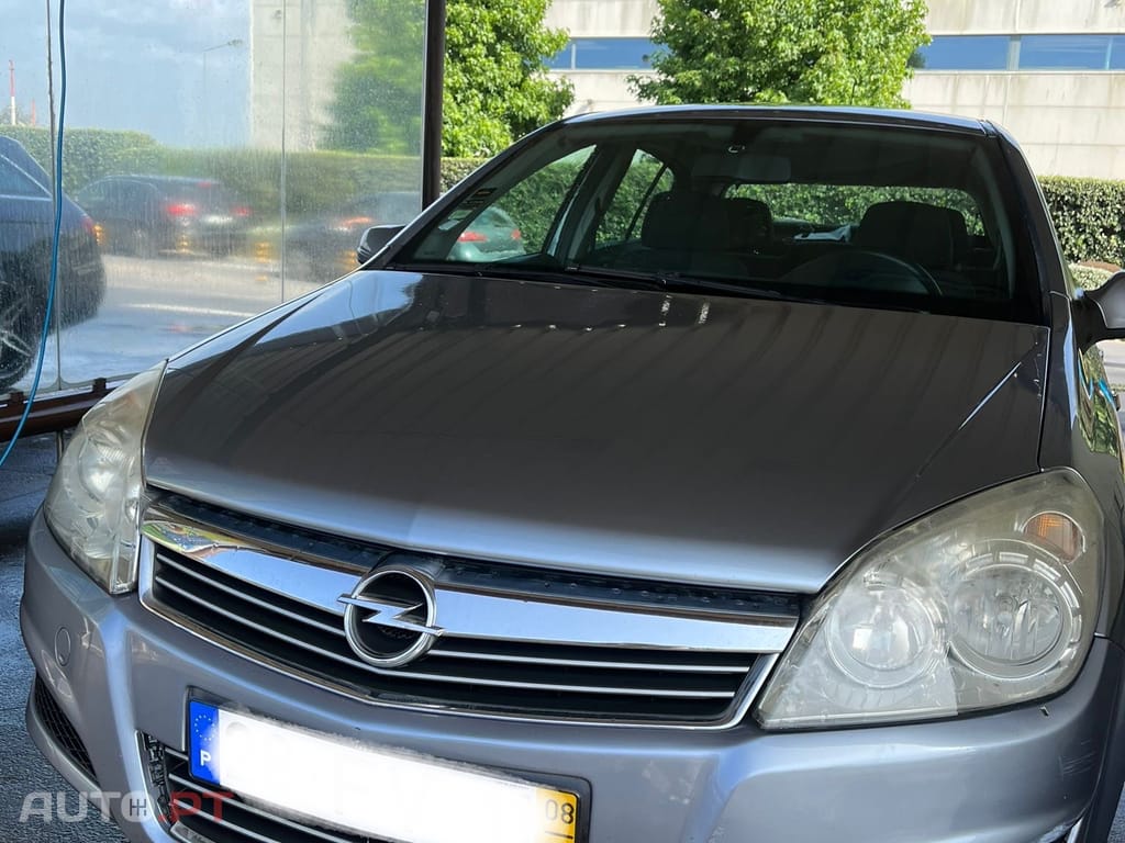 Opel Astra H