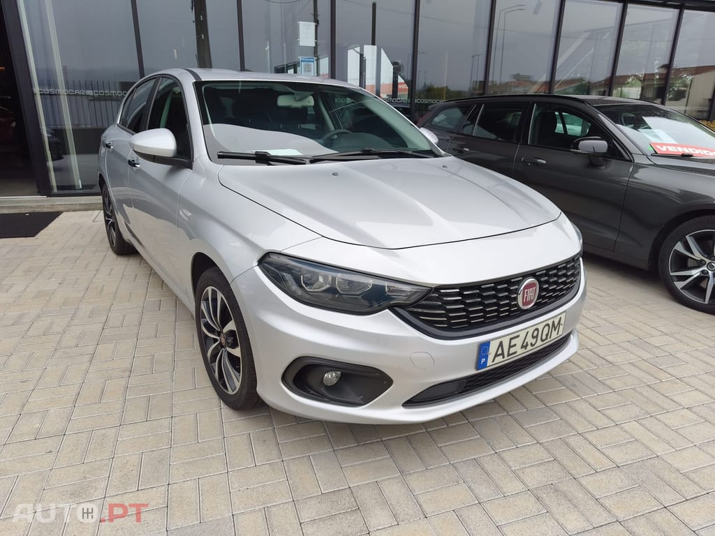 Fiat Tipo 1.3 M-Jet Lounge