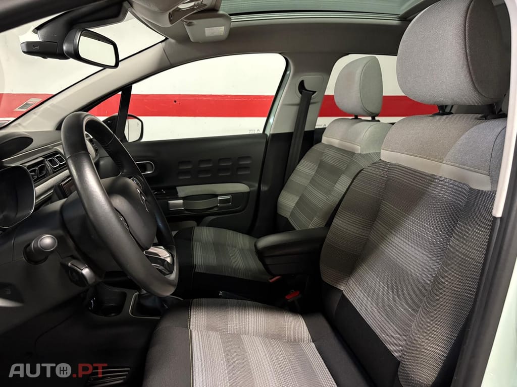Citroen C3 1.2 PureTech Shine EAT6