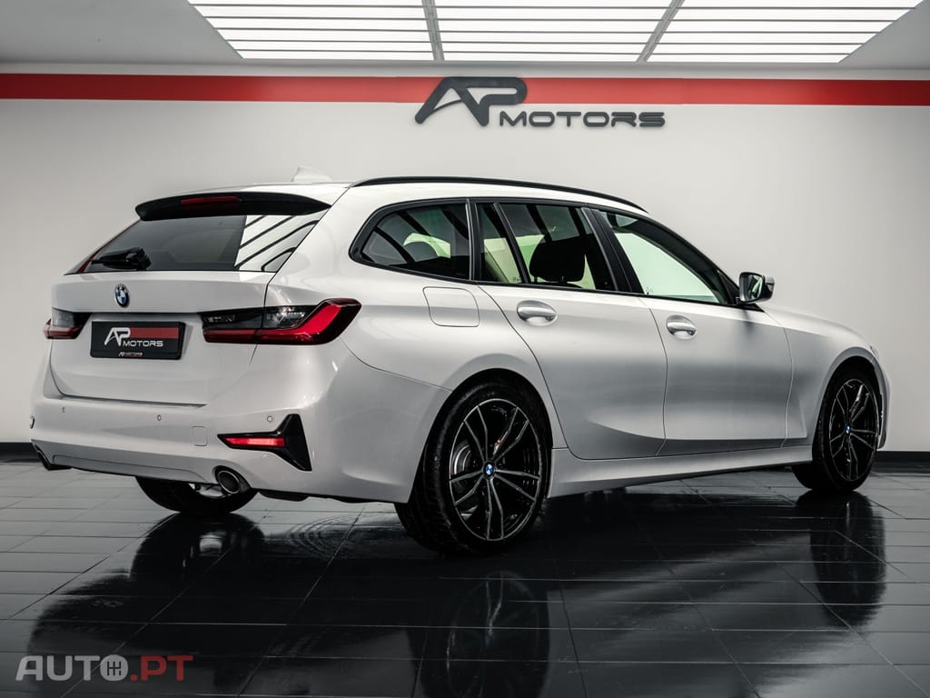 BMW 318 d Touring Auto