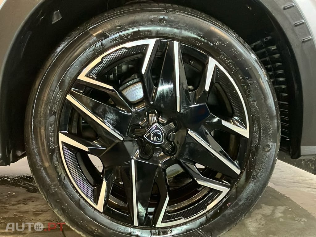 Peugeot 3008 1.2 Hybrid GT e-DCS6