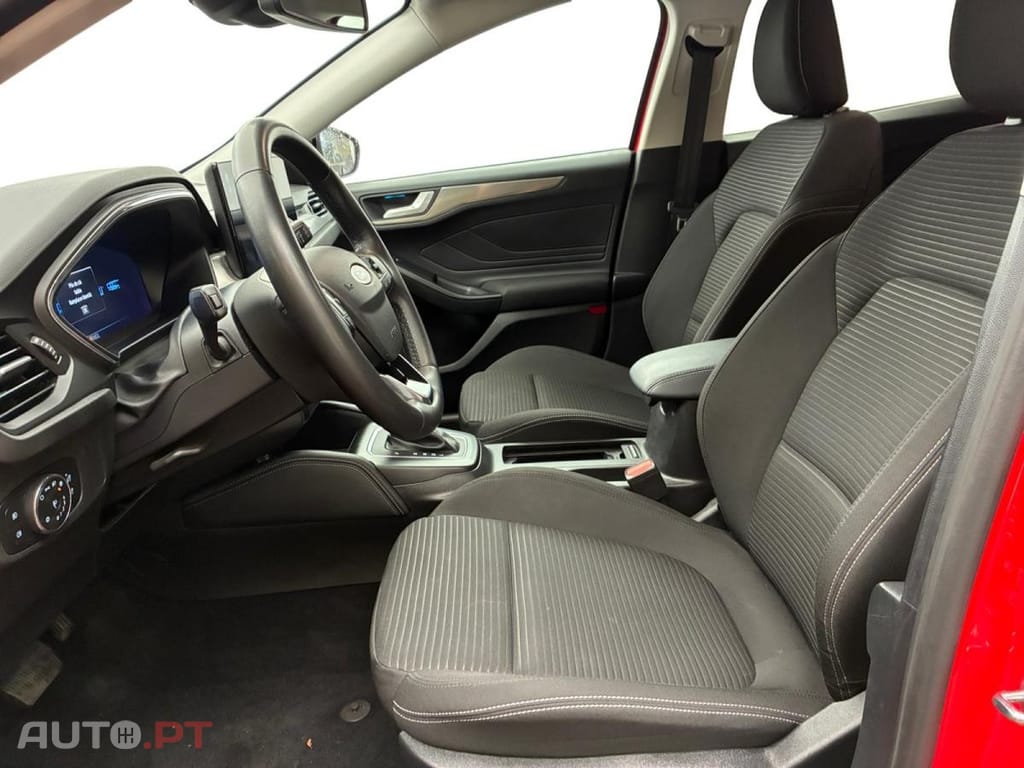 Ford Focus 1.0 Flexifuel mHEV Powershift Titanium X Business