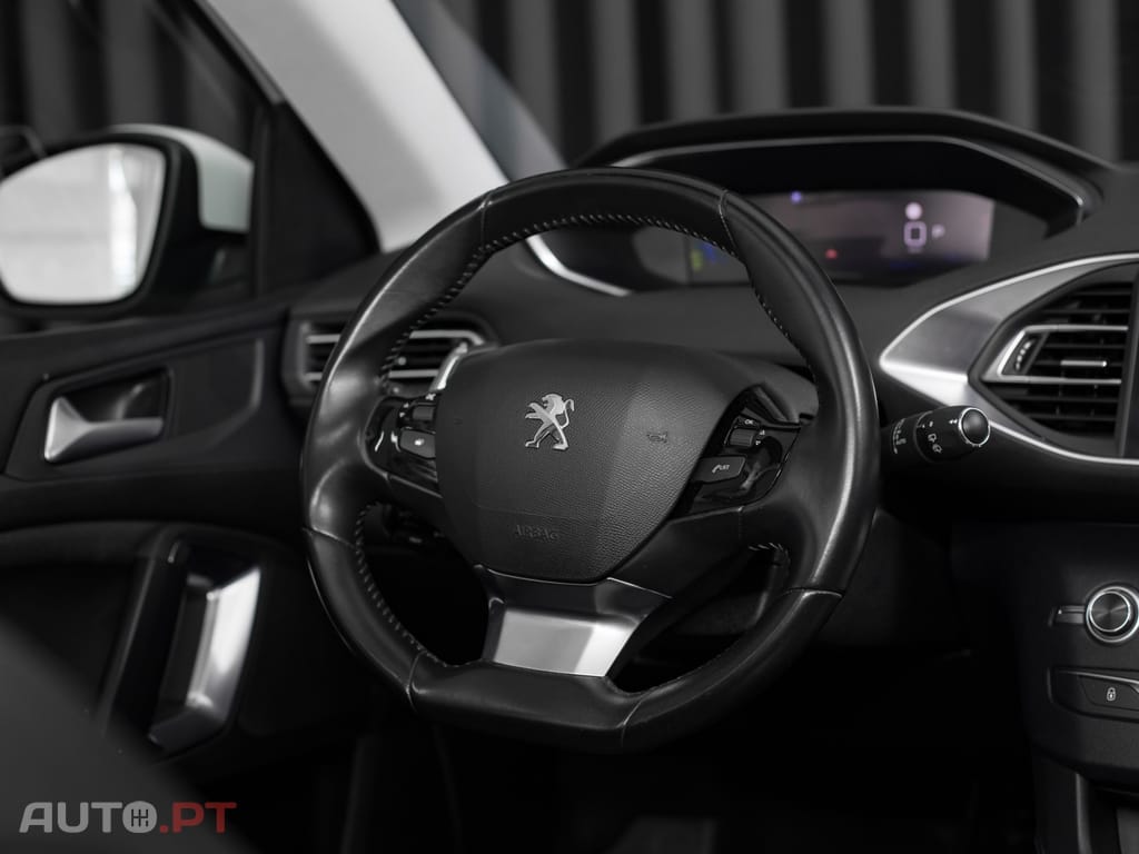 Peugeot 308 SW 1.5 BlueHDi Allure EAT8