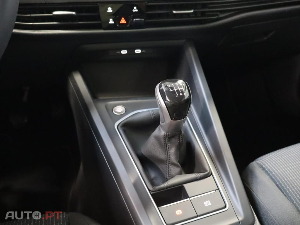 Volkswagen Golf 1.5 TSI URBAN