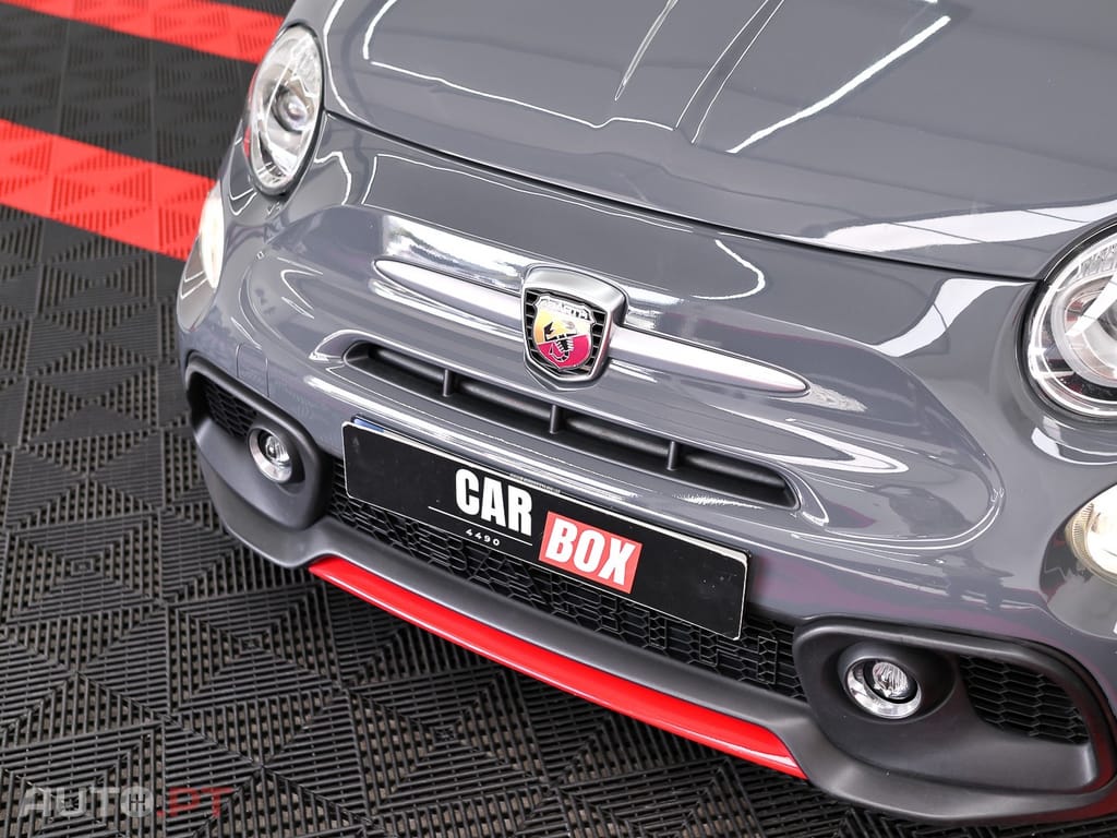 Abarth 695 1.4 T-Jet XSR Yamaha