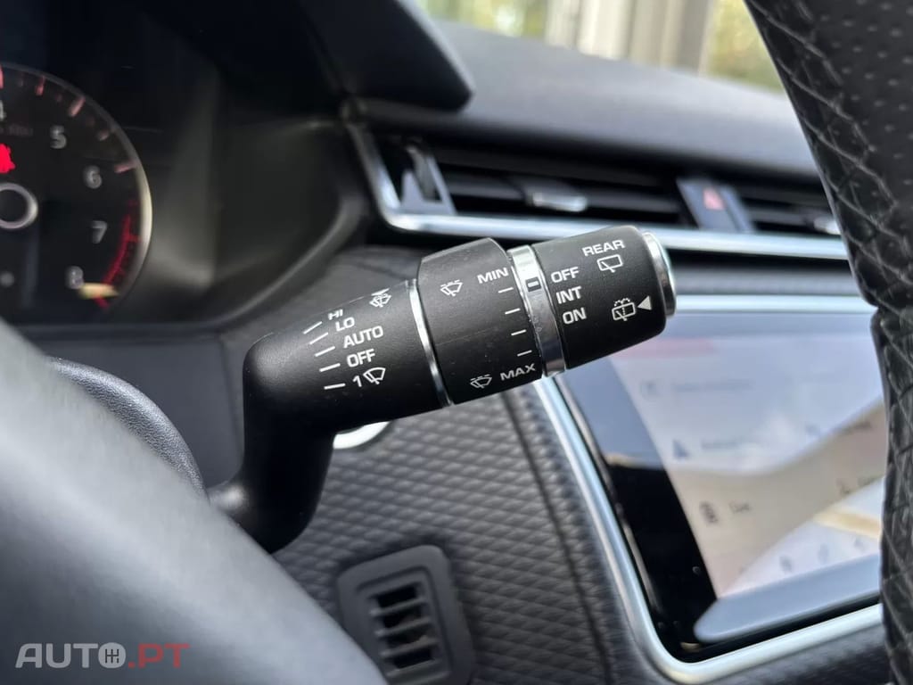 Land Rover Velar 2.0 R-Dynamic S