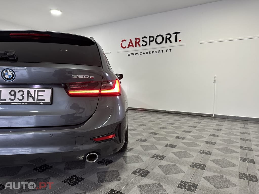 BMW 320 e Corporate Edition Auto