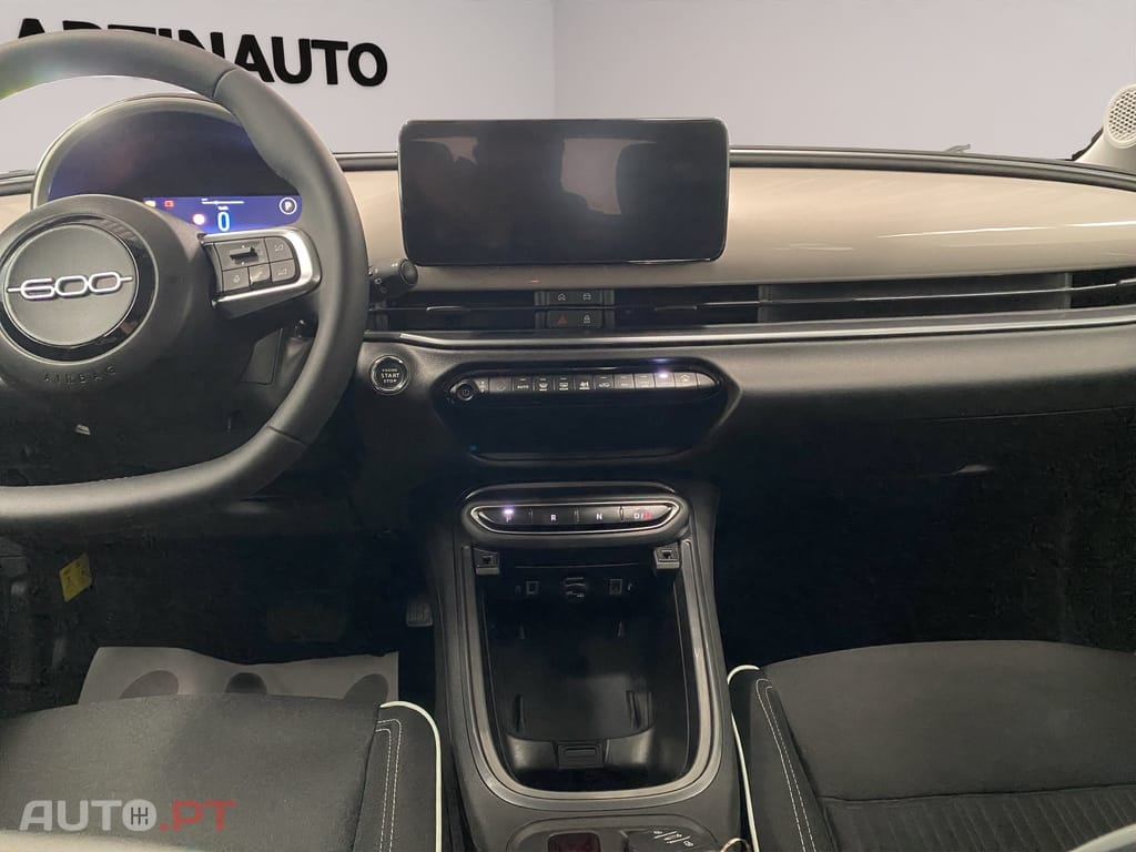 Fiat 600 1.2 Hybrid