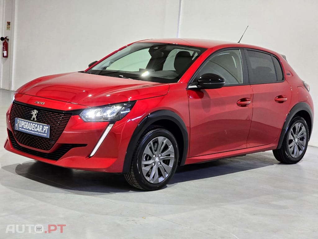 Peugeot E-208 50 kWh Style