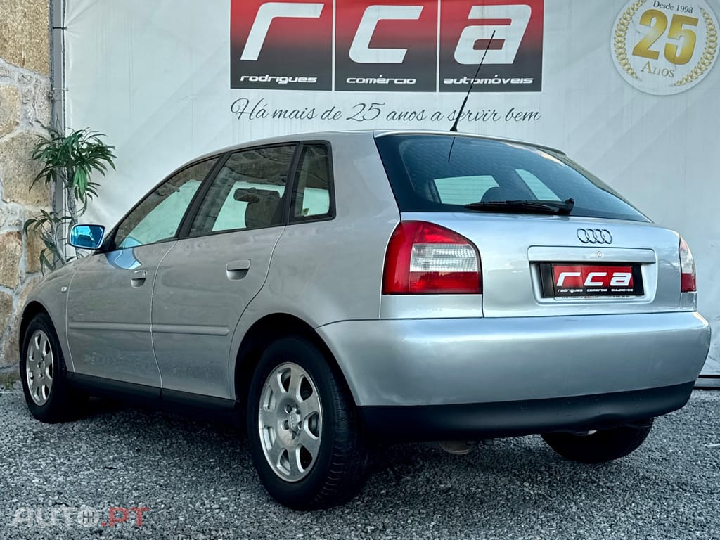 Audi A3 1.6 Attraction