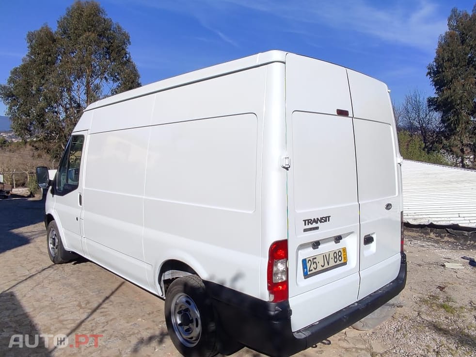 Ford Transit 115