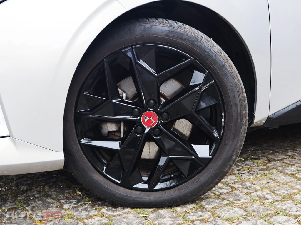 DS DS4 E-Tense Performance Line EAT8
