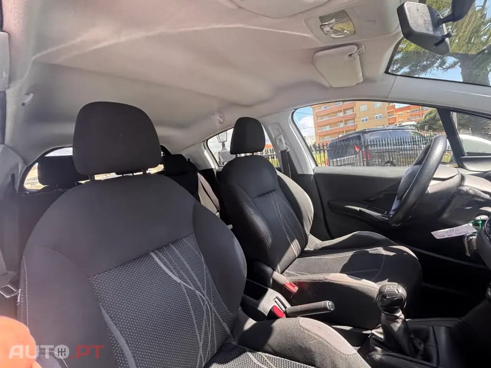 Peugeot 208 1.4 HDi Allure