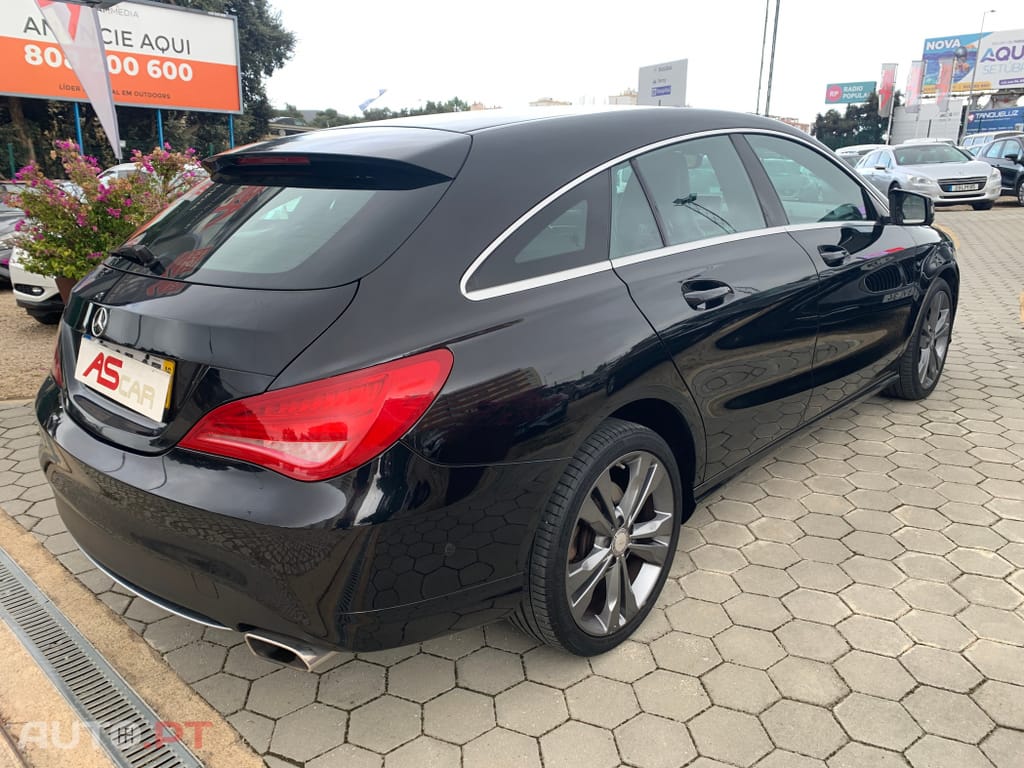 Mercedes-Benz CLA 180 d Shooting Brake