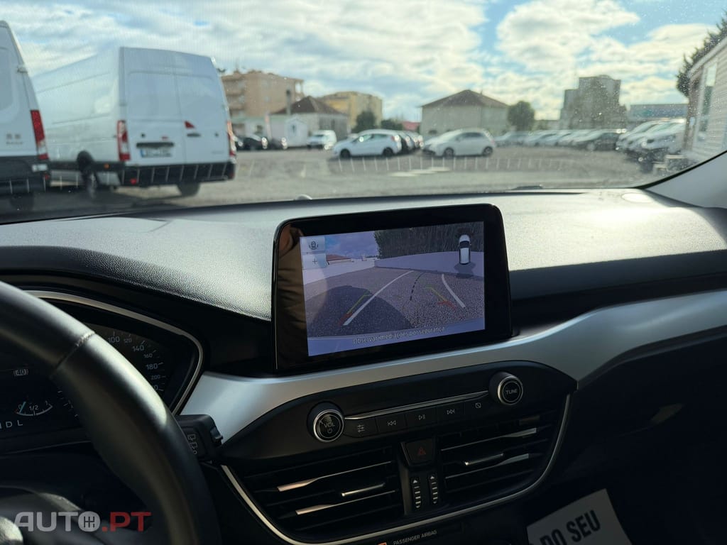 Ford Focus SW 1.5 TDCi EcoBlue Connected Aut.