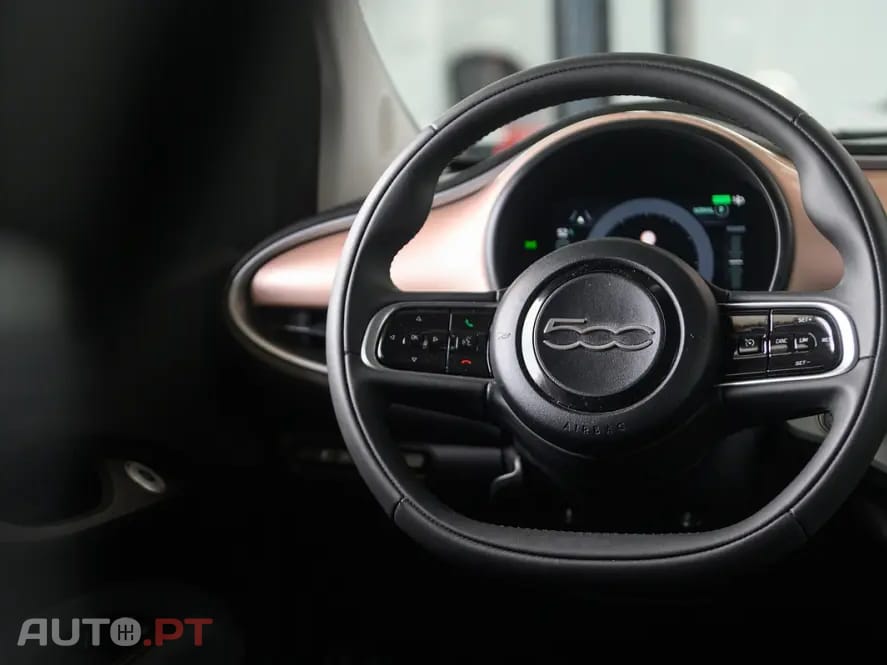 Fiat 500e 42 kWh