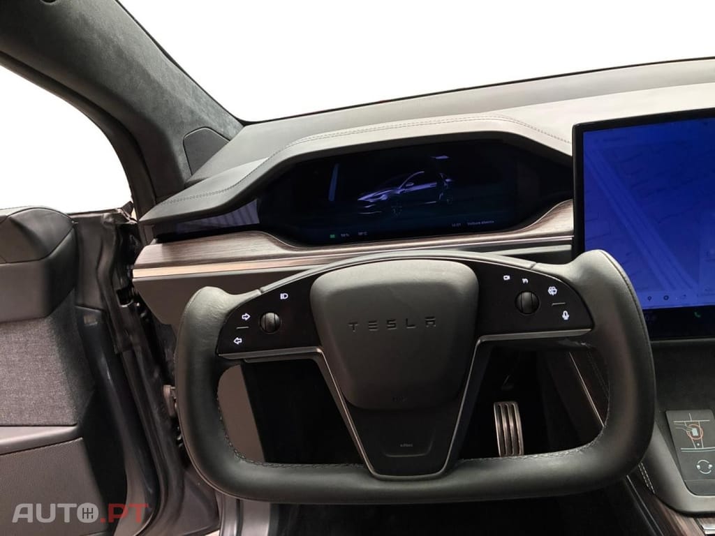 Tesla Model X Dual-Motor AWD