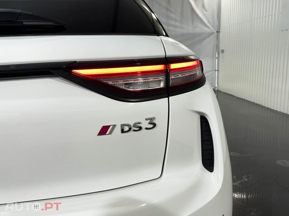 DS DS3 Crossback E-TENSE PERFORMANCE LINE