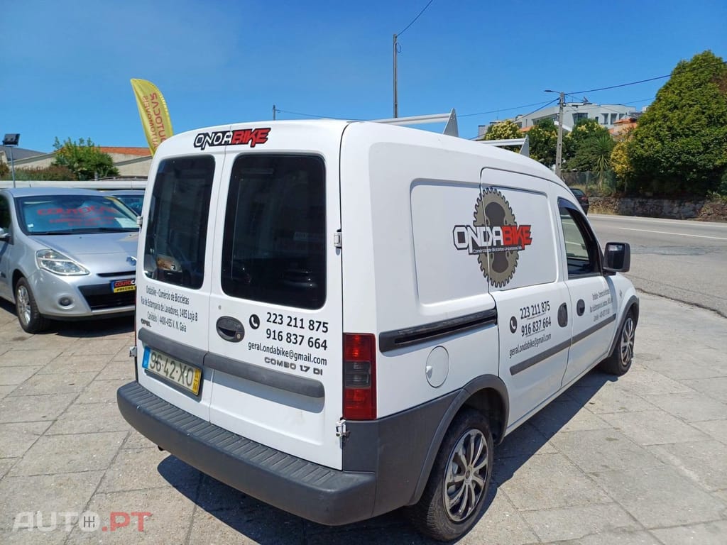 Opel Combo Cargo 1.7 Di