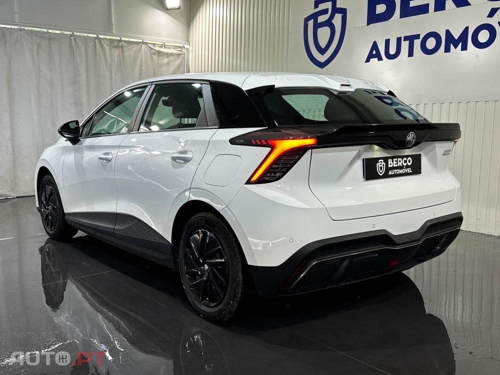 MG MG4 51 kWh Standard