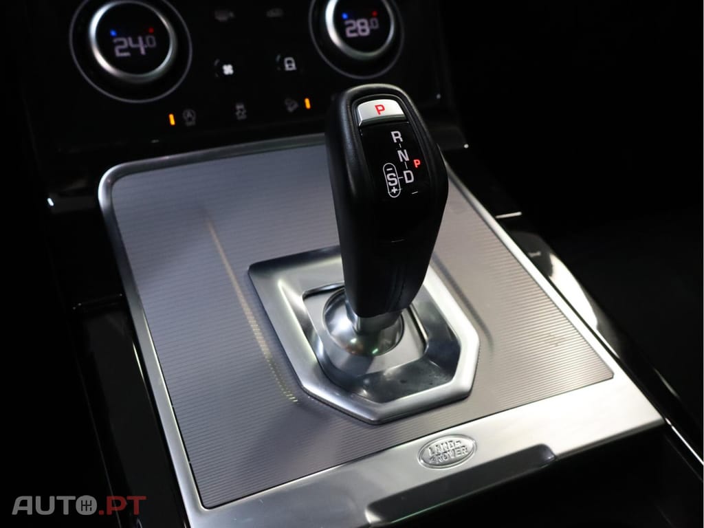 Land Rover Evoque 1.5 I3 PHEV 300 AWD Auto R-Dynamic S