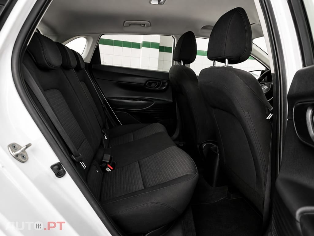 Hyundai i20 1.2 Comfort — fotografia 14