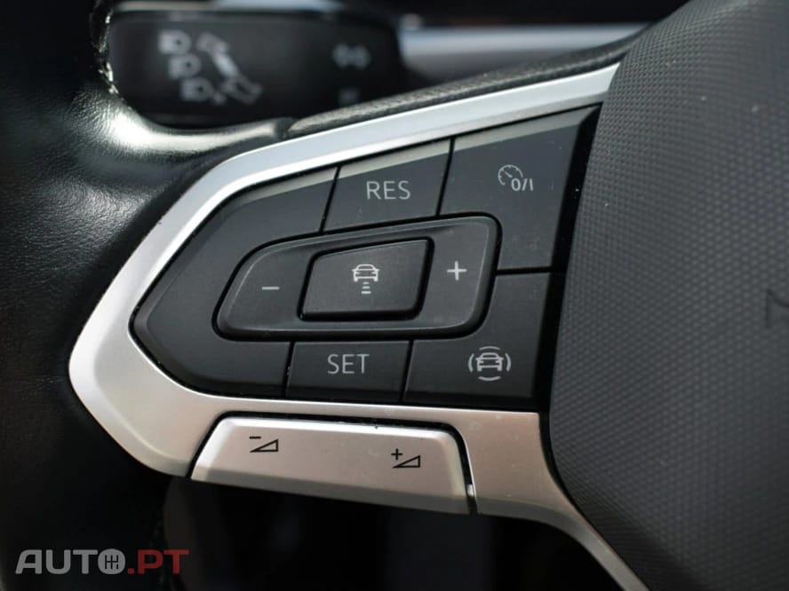 Volkswagen T-Roc 1.0 TSI