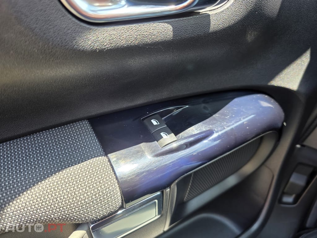 Citroen C4 Cactus 1.6 BlueHDi Shine