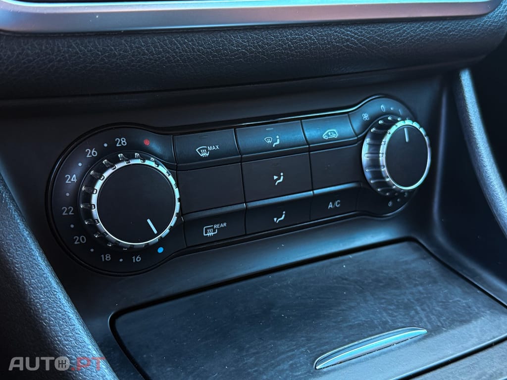 Mercedes-Benz GLA 180 CDi Urban