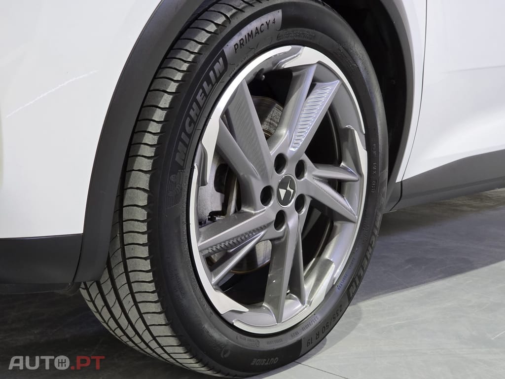 DS DS7 Crossback E-Tense Bastille+ EAT8