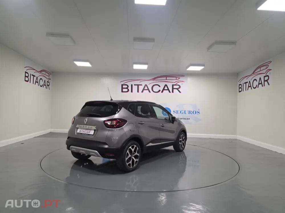 Renault Captur 1.5 DCI EXCLUSIVE