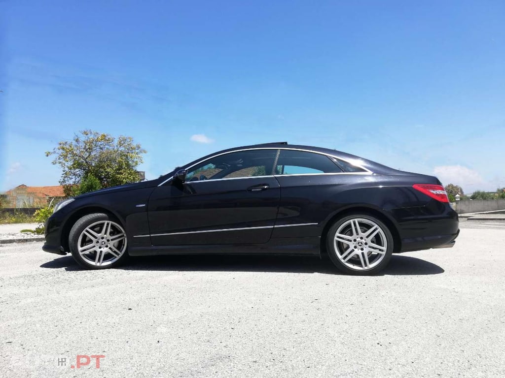 Mercedes-Benz E 250 CGi Coupé AMG