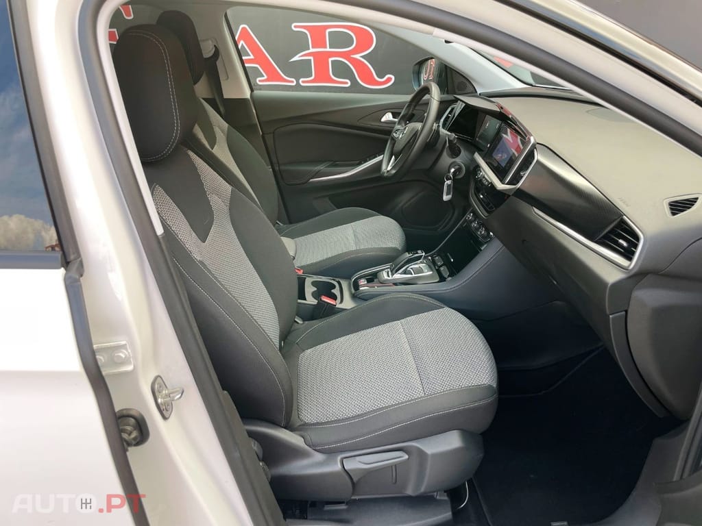 Opel Grandland 1.5 CDTI Elegance AT