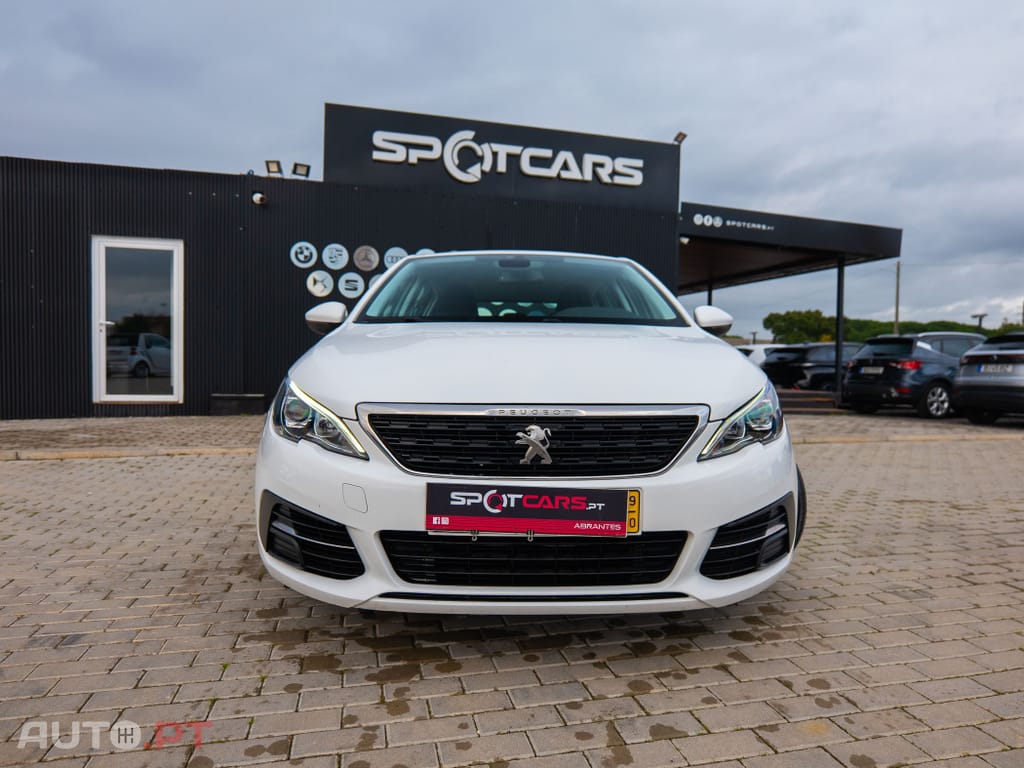 Peugeot 308 1.5 BlueHDi Business Line