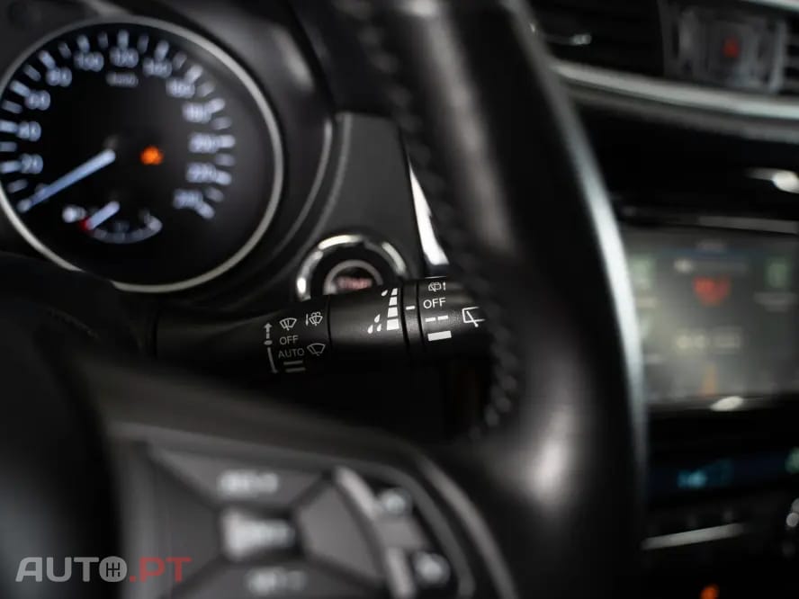 Nissan Qashqai 1.5 dCi N-Connecta