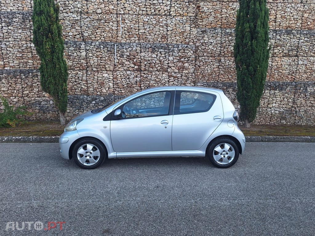 Toyota Aygo 1.0 Plus Sport Pack MM