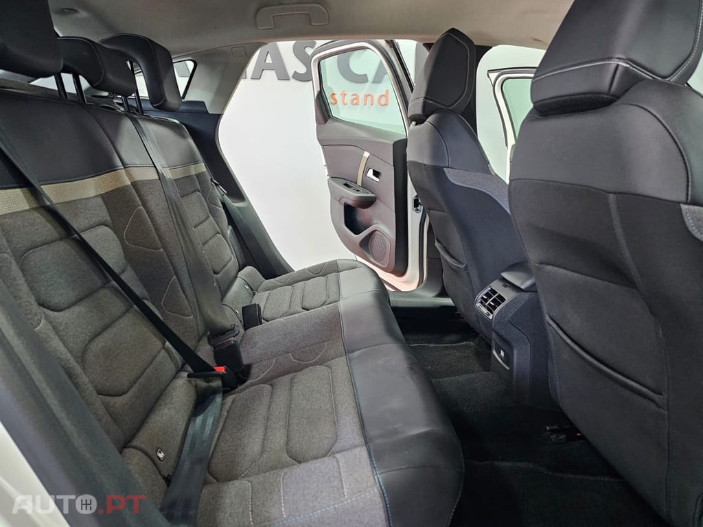 Citroen C4 1.2 PureTech Feel Pack EAT8