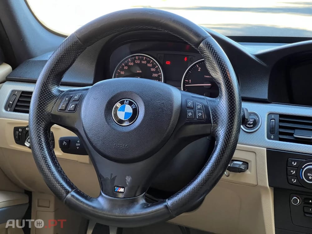 BMW 318 d Touring Auto Pack M