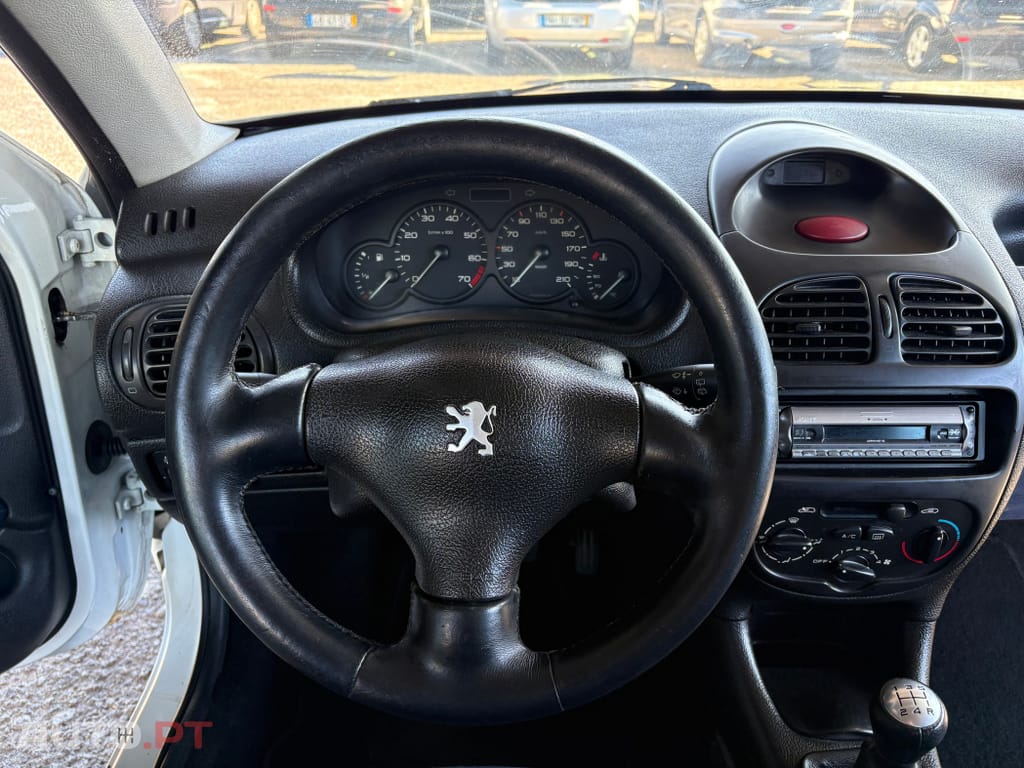 Peugeot 206 1.1 Color Line