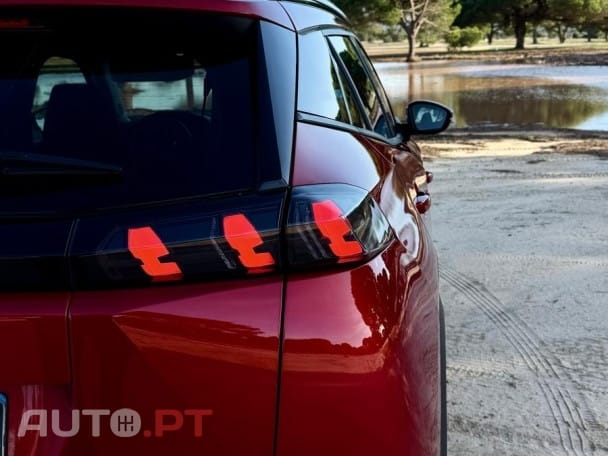 Peugeot 2008 PureTech 100 Style