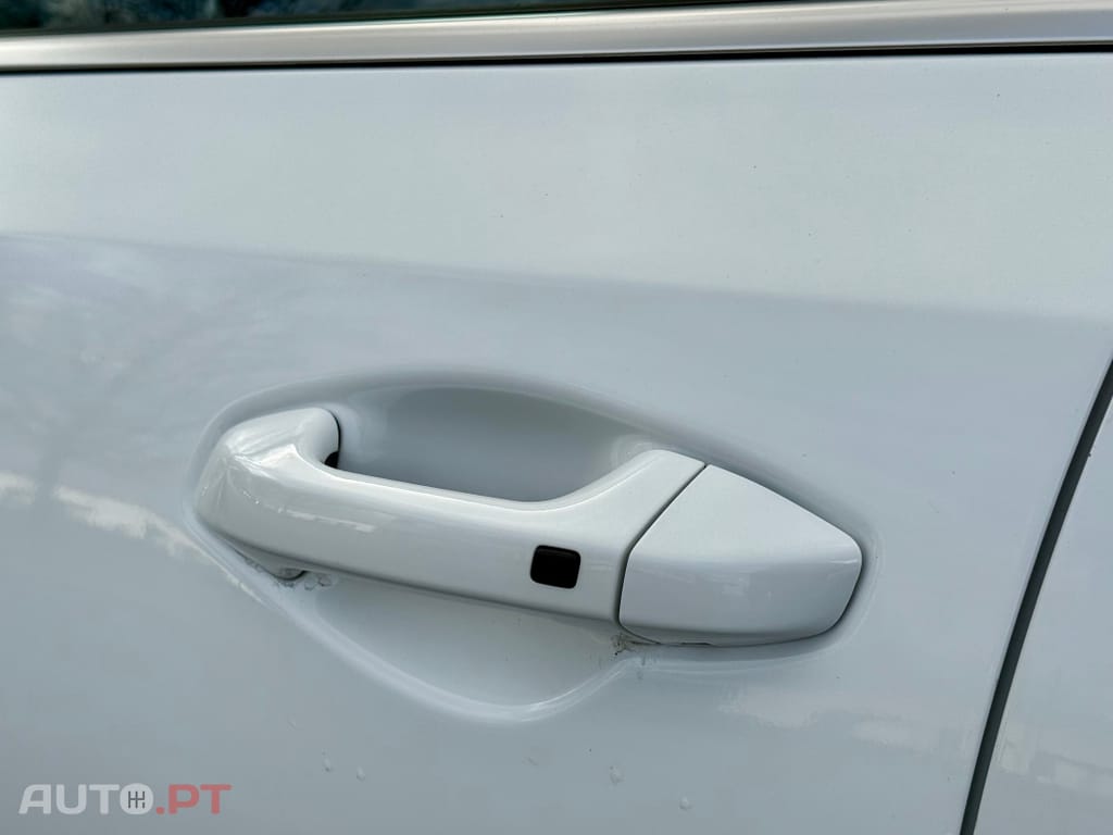 Kia Xceed 1.4 T-GDI Tech+SRF 7DCT