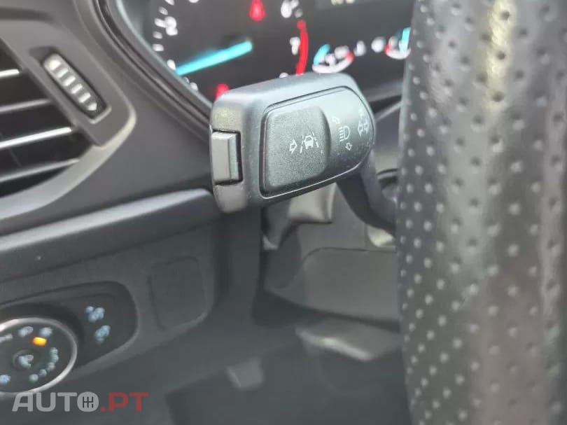 Ford Focus SW 1.0 EcoBoost MHEV ST-Line