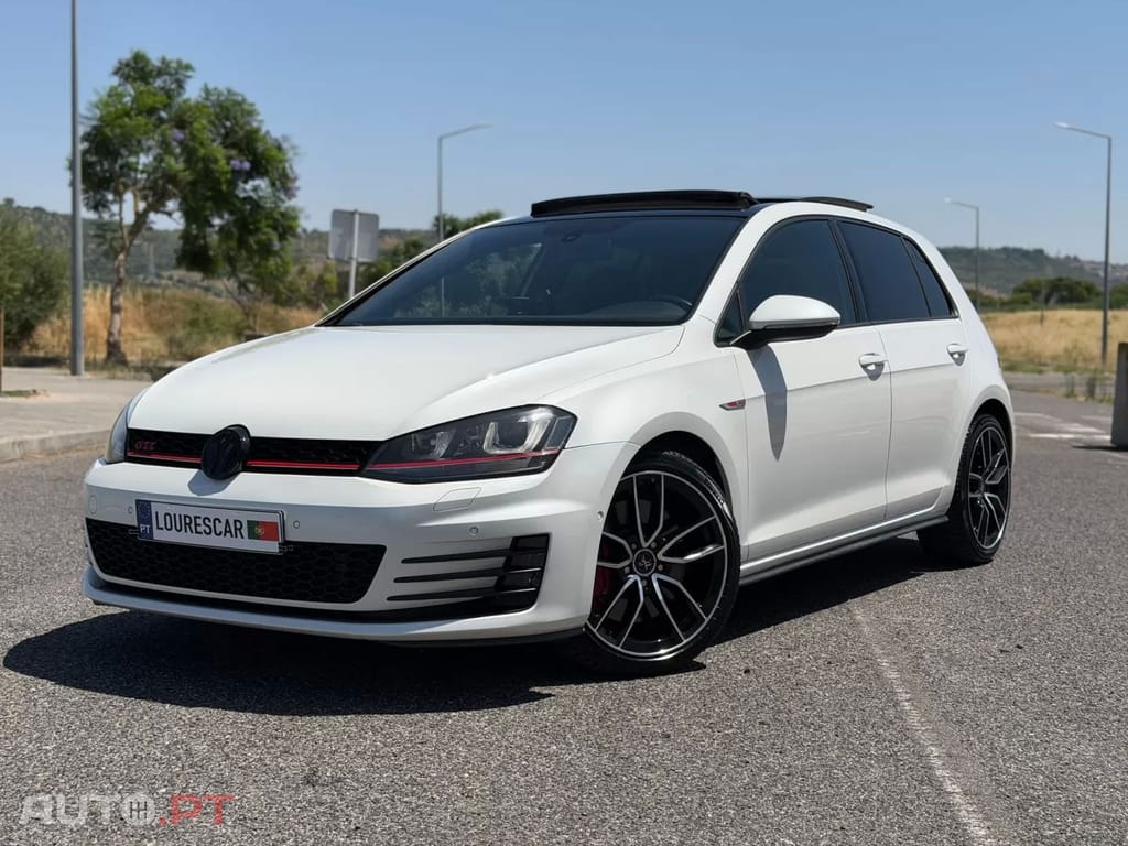 Volkswagen Golf 2.0 TSi GTi DSG Performance