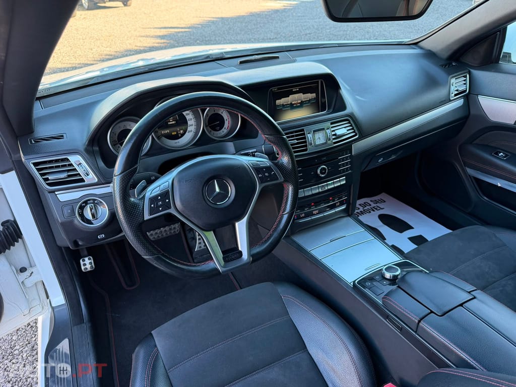 Mercedes-Benz E 220 BlueTEC Auto