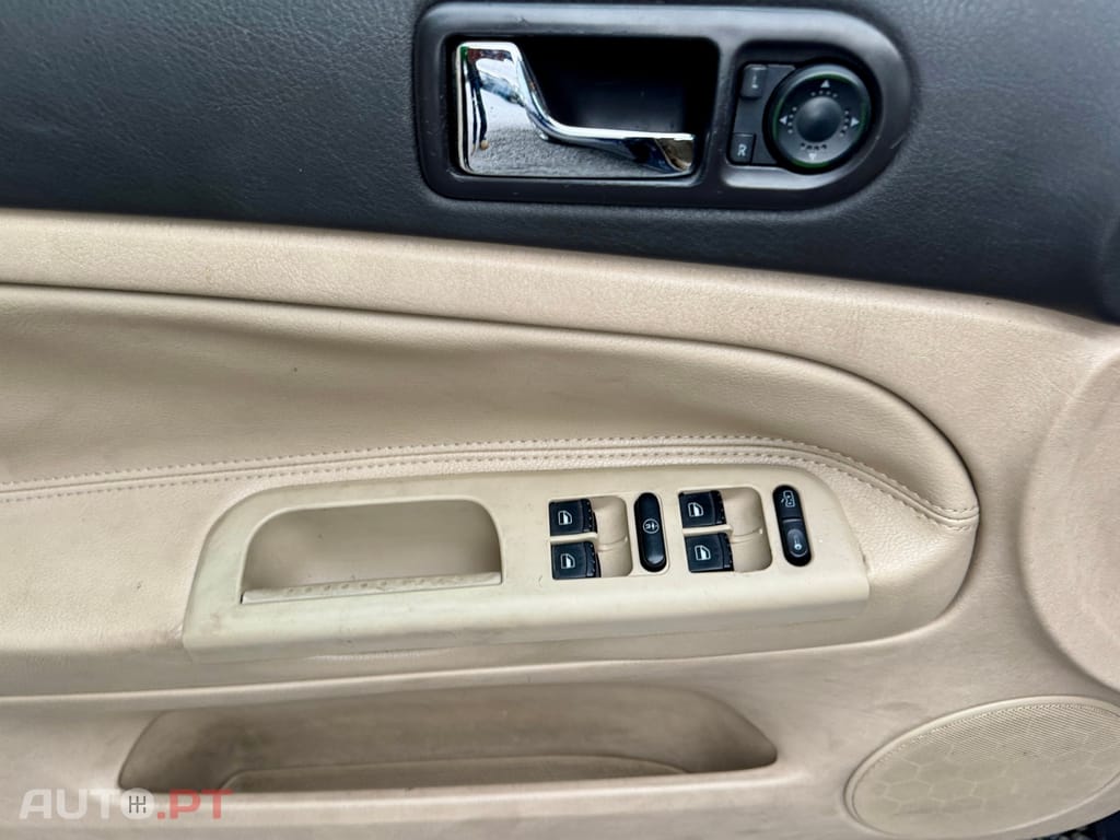 Volkswagen Passat 1.9 TDi Confortline Top