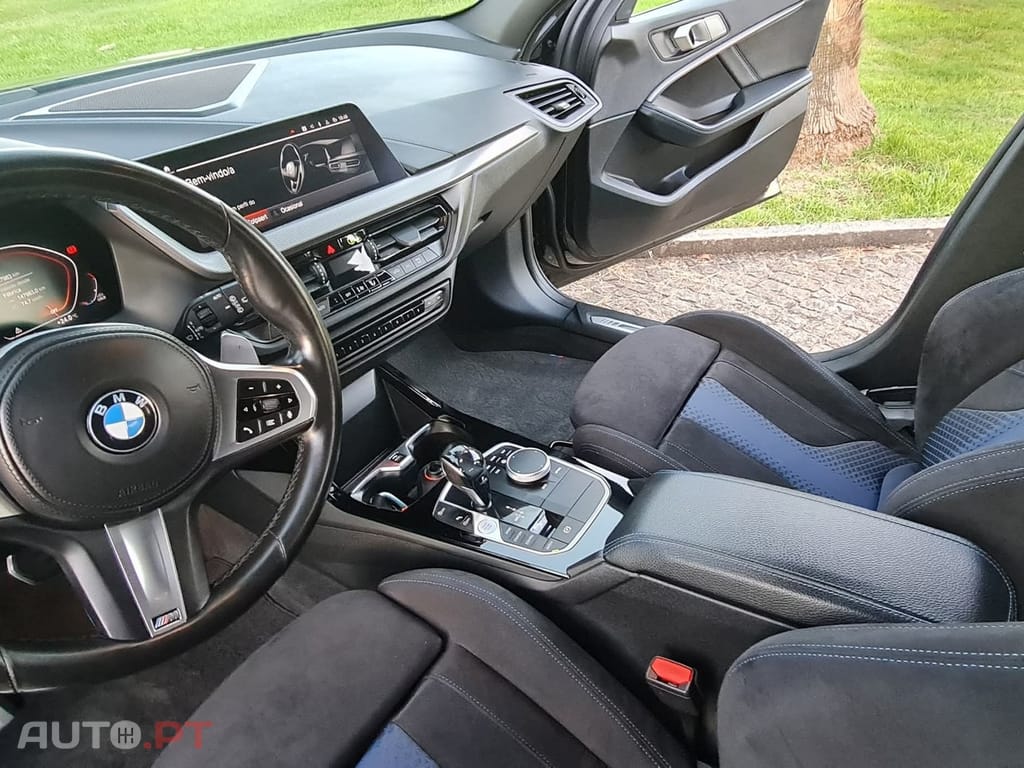 BMW 118 d Pack Desportivo M