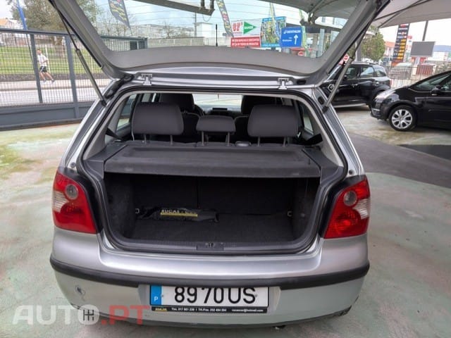 Volkswagen Polo 1.4 TDi Confortline ABS+AC